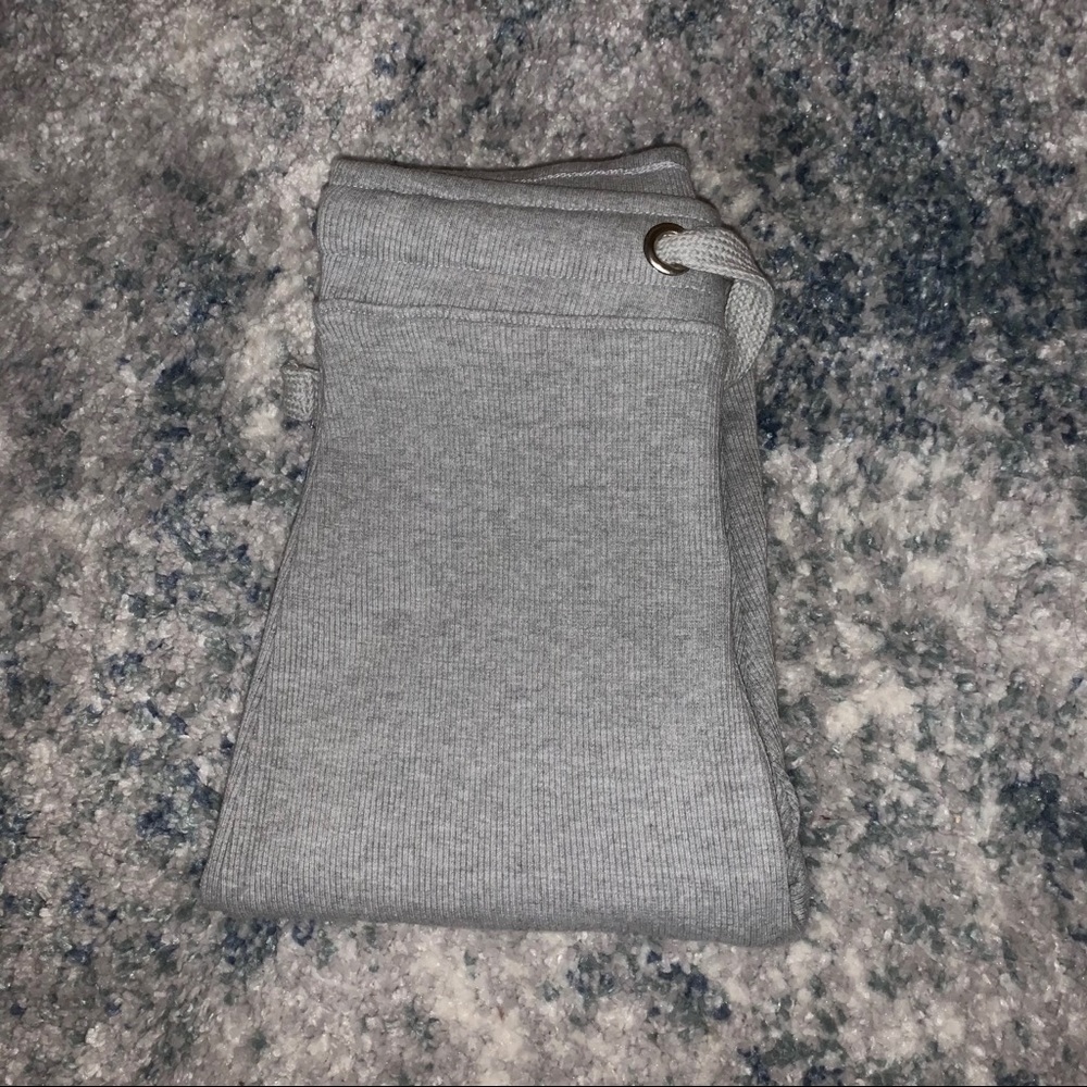 grey tight sweatpants